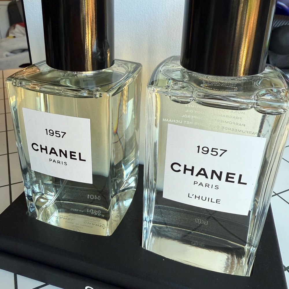 CHANEL 1957 L'Huile Fragrance Set